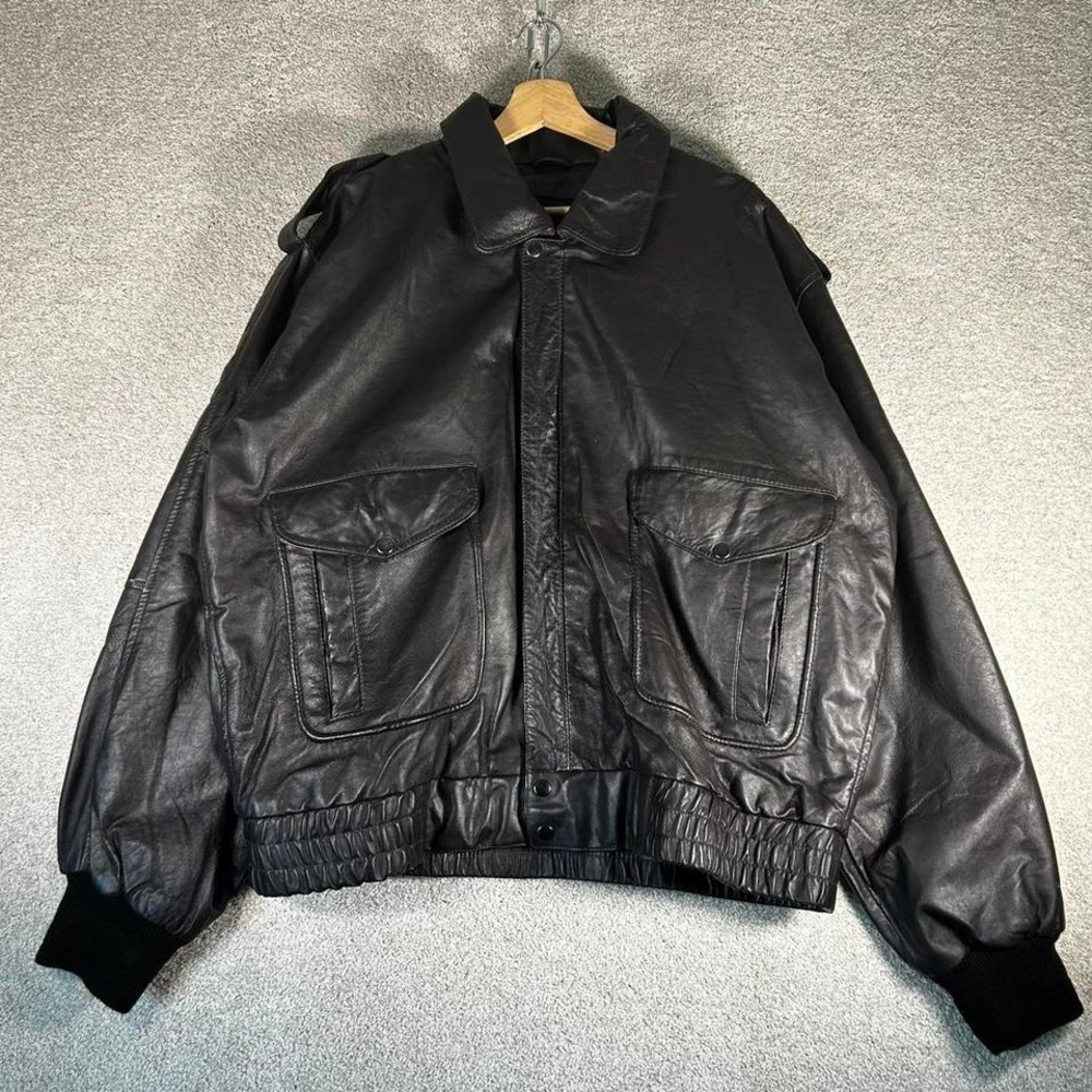 Vintage dark brown leather a-2 flyer style zip up bomber jacket